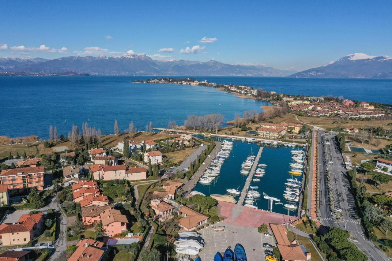 Isa Sirmione Apartments المظهر الخارجي الصورة